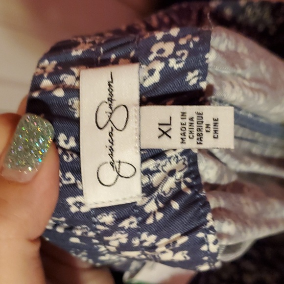 Pants - Picture 6 of 8